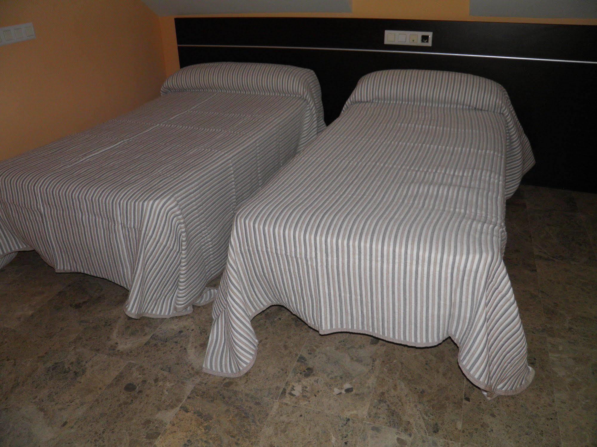 Hostal Frasca By Vivere Stays Ciudad Real Exterior photo